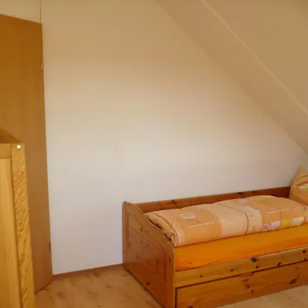Appartement 3-zimmer-wohnung 2 Simple Stadtgrenze Frankfurt *